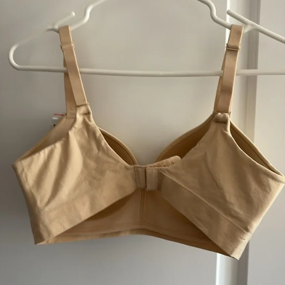 Truekind bra size L NWT and bra extender - Picture 5 of 7